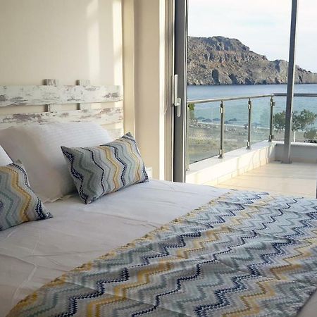 Beach House Плакиас Екстериор снимка